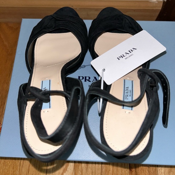 Black Prada suede platform pumps - Picture 2 of 5